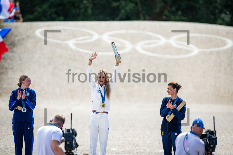 BATTEN Haley, FERRAND PREVOT Pauline, RISSVEDS Jenny: Olympic Games - Paris 2024