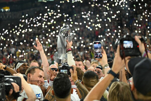 Rhein Fire feiert ELF Sieg Champion gegen Vienna Vikings 22.09.2024