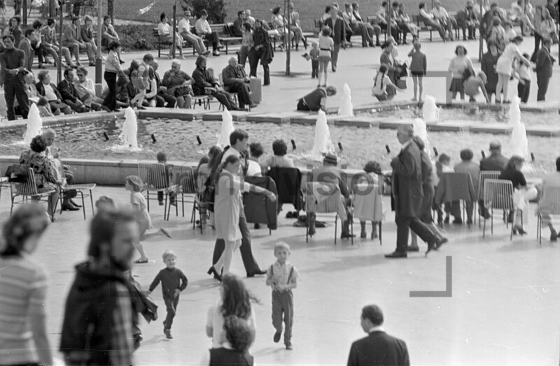 Neptunbrunnen, Wasserkaskaden, Park Fernsehturm Berlin 1973