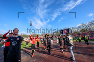 Rot Weiss Essen feiert Sieg im Halbfinale Niederrheinpokal 22.03.2025