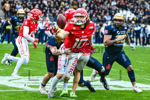 Brendan Beaulieu ERIMA GFL Bowl Potsdam Royals Dresden Monarchs Spielfotos 12.10.2024