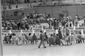 Neptunbrunnen, Wasserkaskaden, Park Fernsehturm Berlin 1973