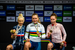 RAYER Eglantine, BACKSTEDT Zoe, VINKE Nienke: UCI Road Cycling World Championships 2022