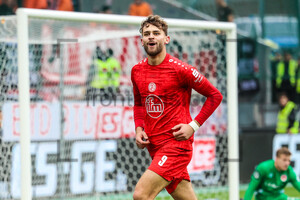 Leonardo Vonic Torjubel Rot-Weiss Essen - Energie Cottbus 02.11.2024