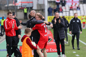 Julian Eitschberger, Andreas Schröder Torjubel Rot-Weiss Essen Ingolstadt