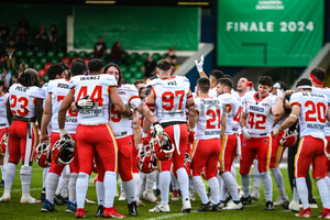 Siegesjubel Madrid Bravos Rhein Fire gegen Madrid Bravos Spielfotos 08.06.2024