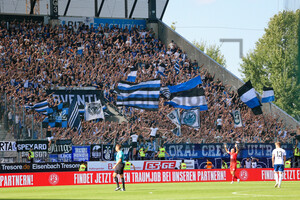 DSC Arminia Bielefeld Fans Support in Essen