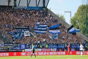 DSC Arminia Bielefeld Fans Support in Essen
