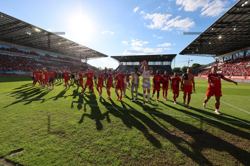 Rot-Weiss Essen feiert Sieg über VfL Osnabrück 11.05.2025