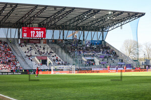 Anzeigentafel Zuschauerzahl Rot-Weiss Essen - FC Erzgebirge Aue 12.04.2025