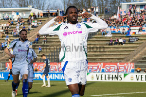 Yannick Tonye FC Schalke 04 U23 gegen Wuppertaler SV