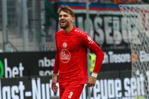 Leonardo Vonic Torjubel Rot-Weiss Essen - Energie Cottbus 02.11.2024