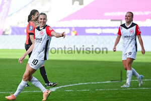 Torjubel Laura Freigang Google Pixel Frauen Bundesliga SGS Essen Eintracht Frankfurt Spielfotos 06.10.2024