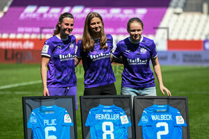Verabschiedung von Katharina Piljic Lily Reimöller Sandra Walbeck Google Pixel Frauen Bundesliga SGS Essen 1. FC Köln Spielfotos 11.05.2024