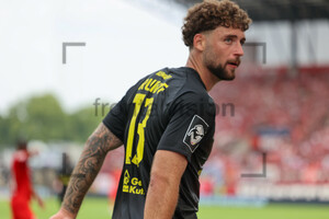 Jan-Luca Rumpf Rot-Weiss Essen - Alemannia Aachen Spielfotos 03.08.2024
