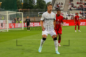 Adam Hlozek Bayer 04 Leverkusen