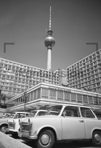 Fernsehturm, Haus der Mode, Alex | TV Tower, House of fashion, Alex Square.