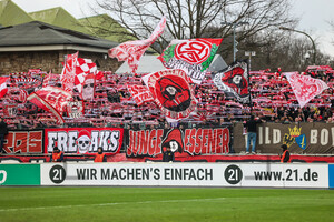 Schalparade Support RWE Fans bei BVB U23 2025