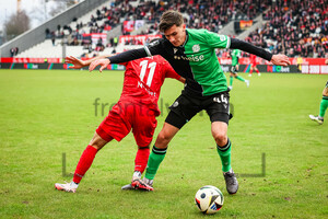 Lukas Wallner, Ramien Safi Duell Rot-Weiss Essen H96