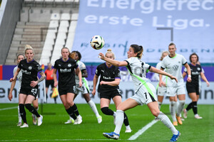 Chantal Hagel Google Pixel Frauen Bundesliga SGS Essen VfL Wolfsburg Spielfotos 20.10.2024