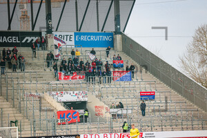 Gästefans SpVgg Unterhaching in Essen 2025