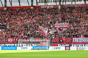 Rot-Weiss Essen Fans, Heimspiel Wehen Wiesbaden 14.09.2024