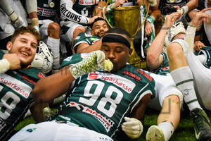 Schwäbisch Hall Unicorns gewinnen German Bowl 08.10.2022