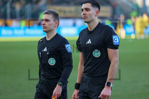 Timon Schulz DFB Schiedsrichter Rot-Weiss Essen - Dynamo Dresden 15.03.2025
