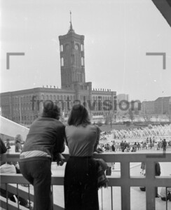 Park am Fernsehturm Rotes Rathaus Berlin