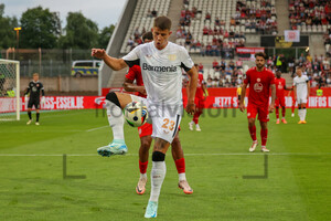Adam Hlozek Bayer 04 Leverkusen