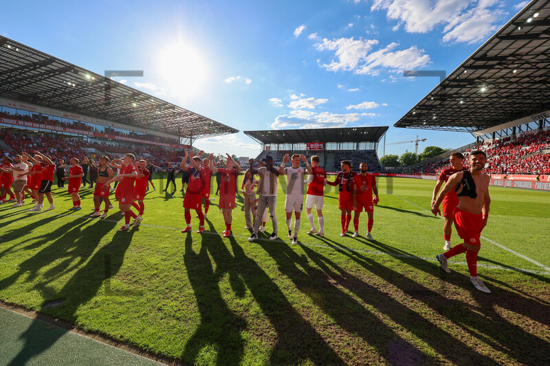 Rot-Weiss Essen feiert Sieg über VfL Osnabrück 11.05.2025