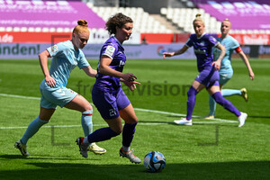 Anja Pfluger Laura Vogt Google Pixel Frauen Bundesliga SGS Essen 1. FC Köln Spielfotos 11.05.2024