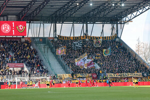 Dresden Freistoß Schlussminute Rot-Weiss Essen - Dynamo Dresden 15.03.2025