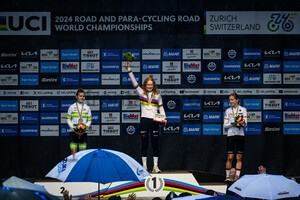 BRADBURY Neve, PIETERSE Puck, NIEDERMAIER Antonia: UCI Road Cycling World Championships - Zürich 2024
