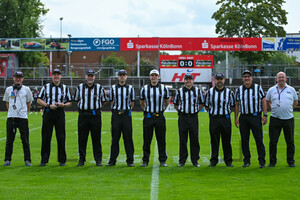 Schiedsrichter Cologne Centuirions Frankfurt Galaxy Spielfotos 04.08.2024