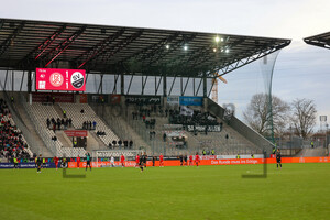 Anzeigentafel Endstand Rot-Weiss Essen - SV Sandhausen 23.11.2024
