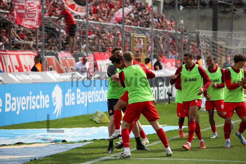 Torjubel Kaito Mizuta TSV 1860 München - Rot-Weiss Essen 03.05.2025