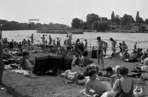 Erholung im Strandbad 1973 | Relaxing in a lido 1973