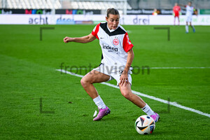 Carlotta Wamser Google Pixel Frauen Bundesliga SGS Essen Eintracht Frankfurt Spielfotos 06.10.2024