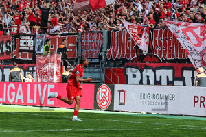 Eric Voufack Torjubel Rot-Weiss Essen - FC Erzgebirge Aue 12.04.2025